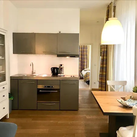 Stein Boardinghouse *