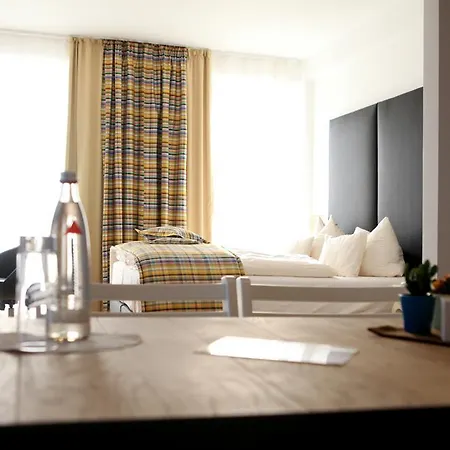 Stein Boardinghouse * Koblenz