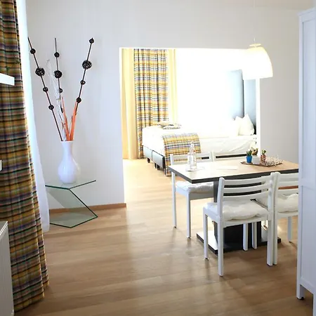Διαμέρισμα Stein Boardinghouse Am Rathaus *